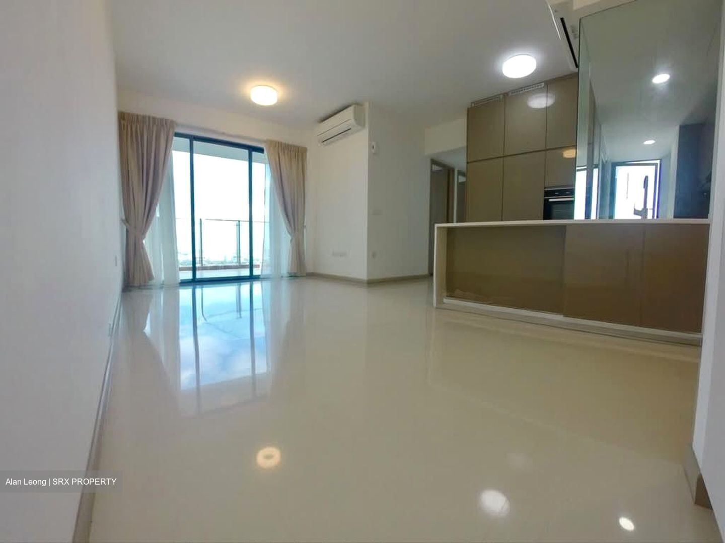 J Gateway (D22), Condominium #559809211